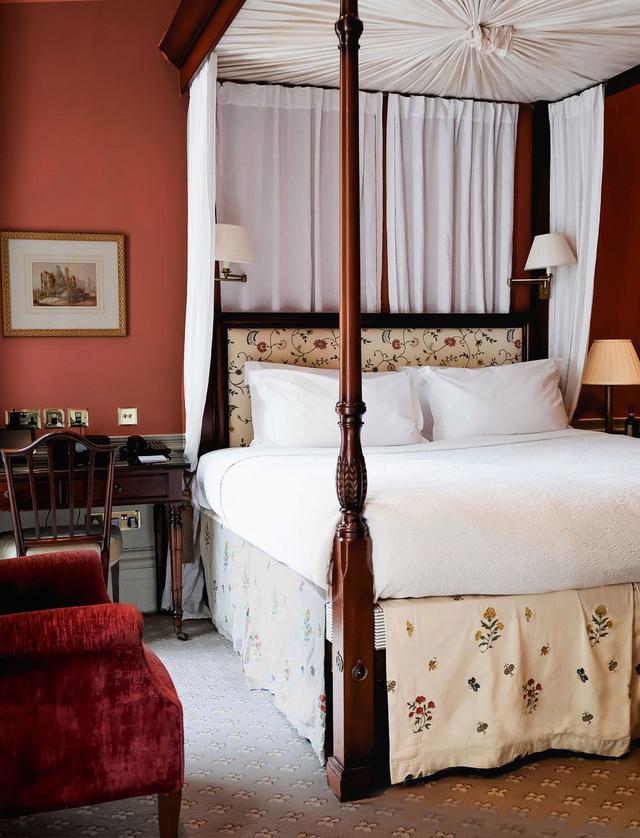 Roseate House Hotel London Chelsea Textiles03